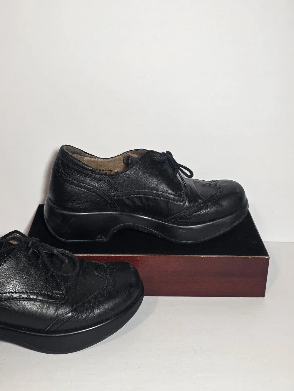 Vintage Black Leather Platform Oxford Shoes Wingtip Brogue Lace Up Women Size 37